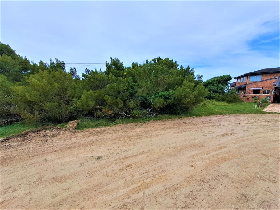 0 Bedroom Property for Sale in Paradise Beach Eastern Cape